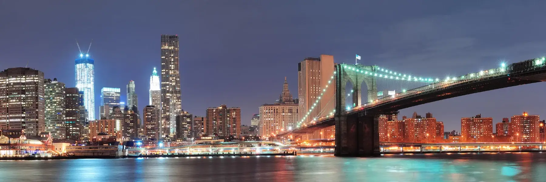 Nova Iorque - vista noturna da ponte de Brooklyn