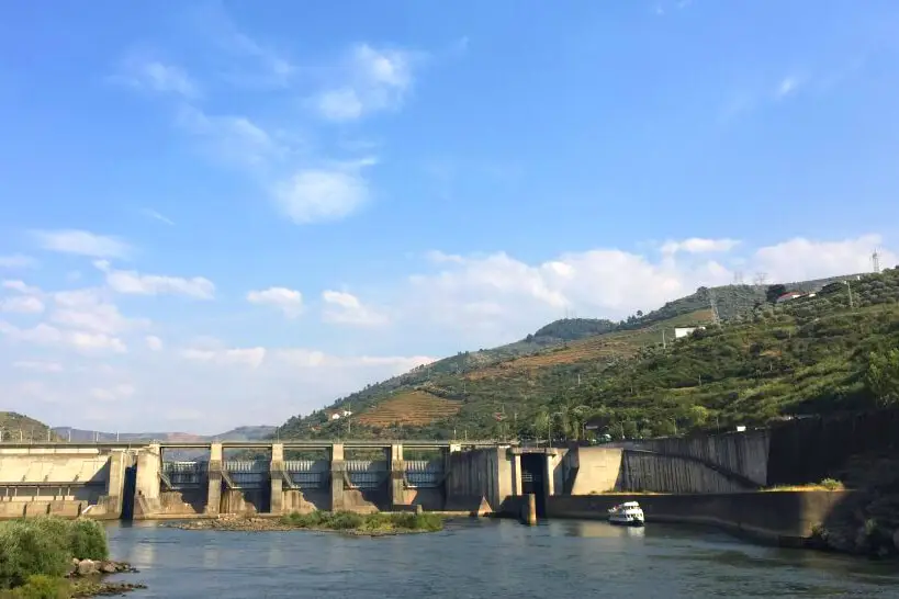 barragem de bagaúste