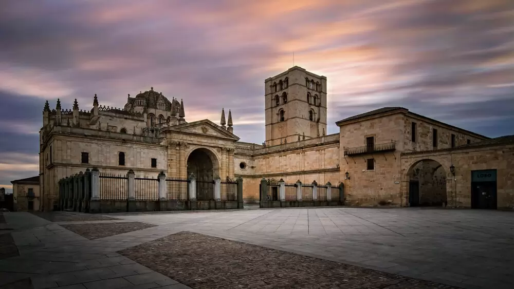 Zamora