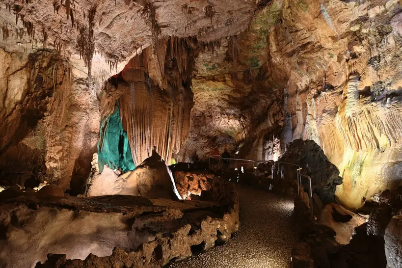 Grutas de Mira de Aire